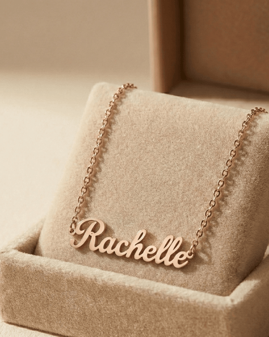 Bijoux Personnalisés avec Gravure Offerte : Colliers et Bracelets en Acier Inoxydable - Une Passion à La Fois