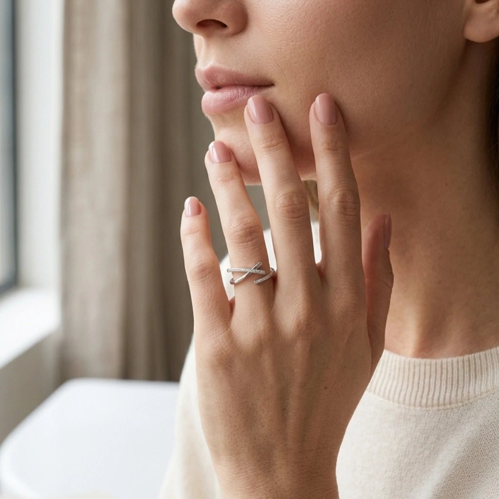 Bague Croisée Ajustable en Acier Inoxydable - Argent