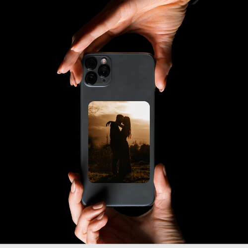 Coque iPhone Connectée NFC | Affichez et Changez Vos Photos à l'Infini - iPhone13/14